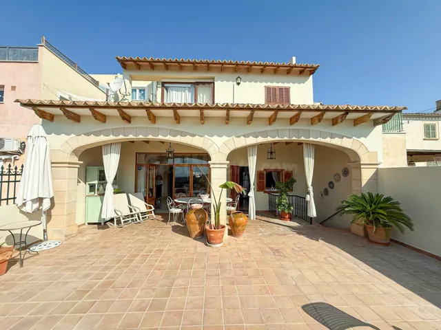 ESPECTACULAR CASA EN SELVA - foto 2