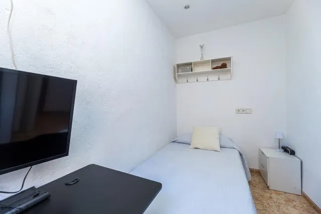 Piso en buen estado en Inca. — 13