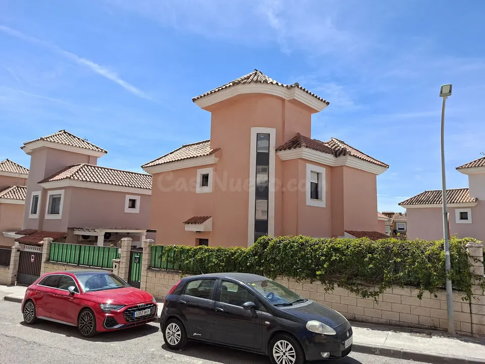Chalet 3 habitaciones 131m² en venta - Costa del Sol