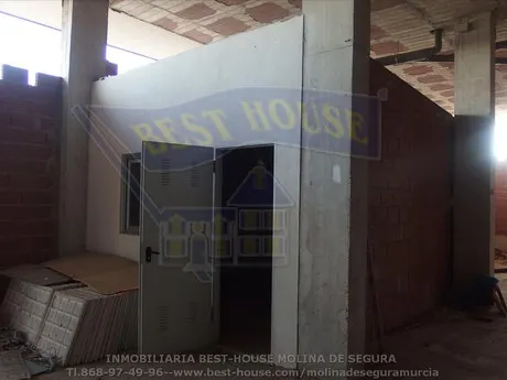 +AMPLIO LOCAL DE 1.000M2, 35M2 DE FACHADA, DIVISIBLE++ — 5