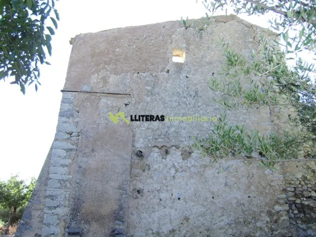 Fantástica finca para restaurar con vistas increíbles — 12