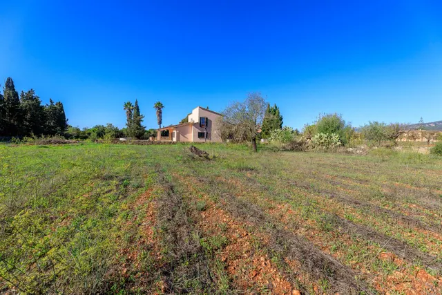 Casa rústica con amplio terreno en Santa Maria del Camí — 41