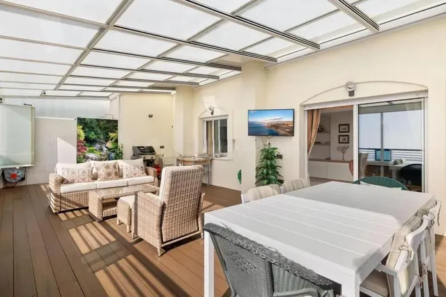 Ático 3 habitaciones 180m² en venta - Playa Bajadilla-Puerto - foto 3