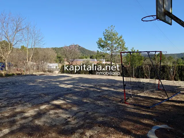 Chalet a la venta en la Sierra Mariola, Bocairent — 39