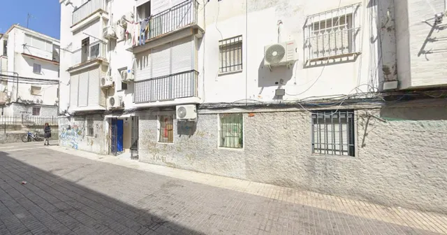 Venta piso en San Juan de Aznalfarache (Sevilla) - foto 3