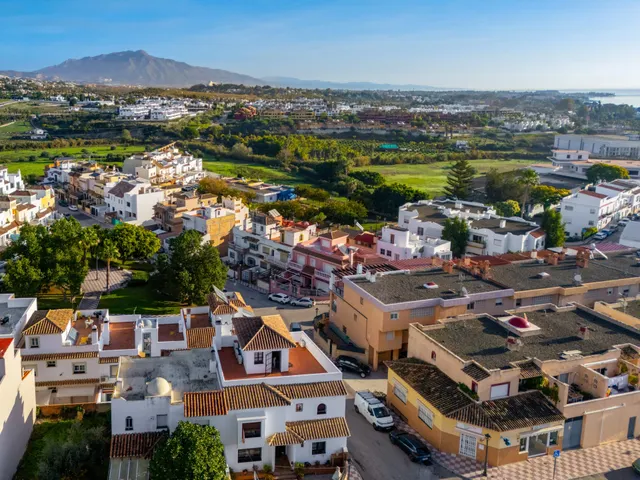 Exclusivo Chalet Pareado en Esquina – Cancelada (Estepona) — 40