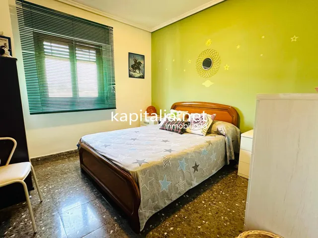 Chalet en venta en Ontinyent — 25