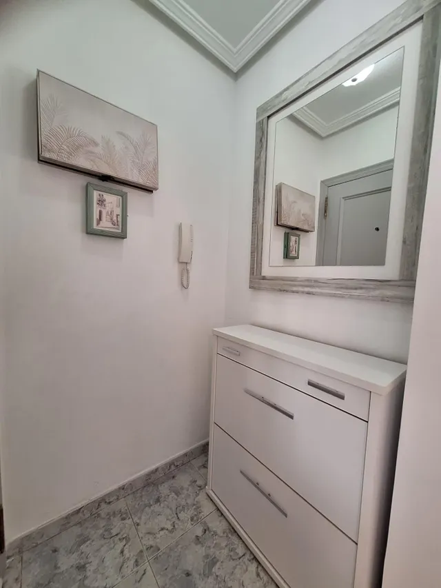 Apartamento Reformado en Nueva Torrevieja de 2 dormitorios  a Solo 800 Metros del Mar — 18
