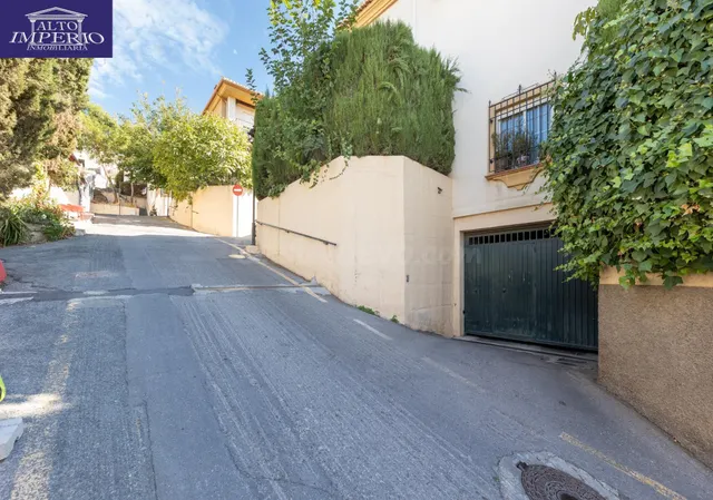 Unifamiliar en el barrio de Monachil — 4