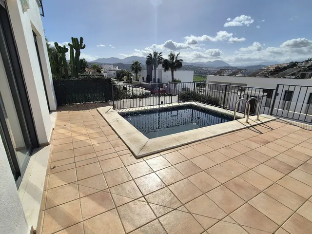 Chalet 3 habitaciones 180m² en venta - Puerto Sol-Los Almendros-El Tomillar — 41