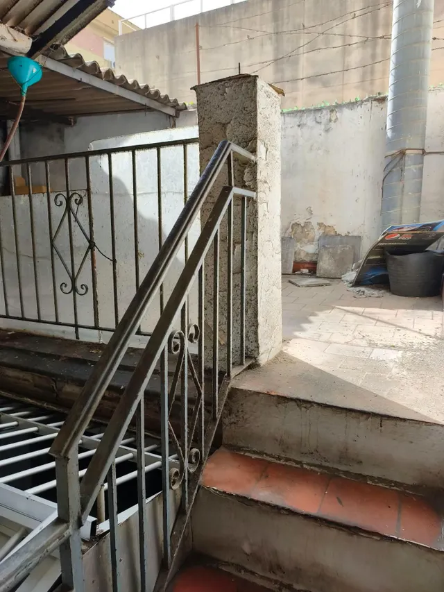 Edificio Singular en Esquina con Gran Fachada en Ciudad Jardín | 272 m2 — 32