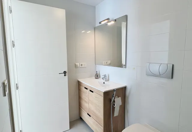 Impresionante Apartamento de 2 habitaciones en Mil Palmeras ️ — 17