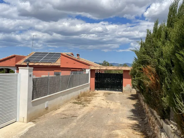 Tu refugio lejos de la vida urbana pero bien comunicado con Valencia — 6