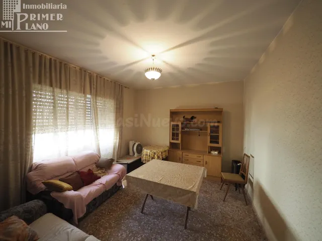 *¡OPORTUNIDAD PARA REFORMAR DE ÚLTIMA HORA! Casa en Argamasi