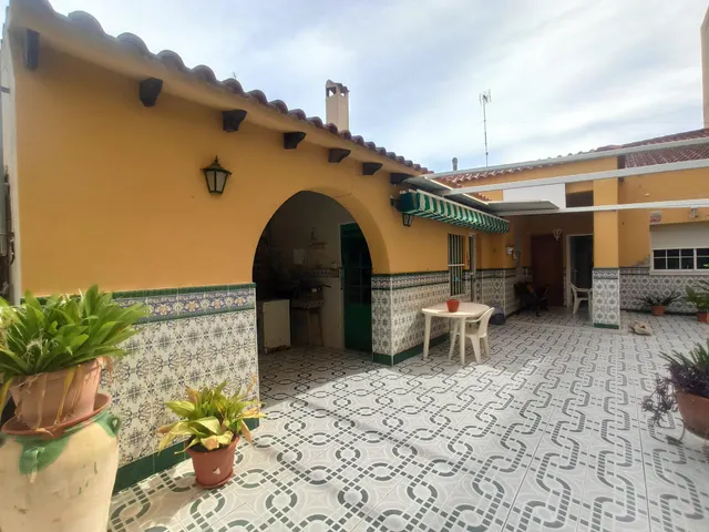 GRAN PLANTA BAJA EN VENTA CENTRO CIUDAD!!! — 7