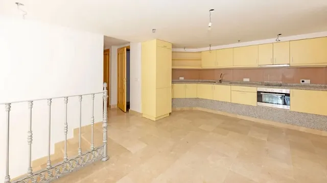 Chalet 5 habitaciones 919m² en venta - Puerto de la Torre — 45