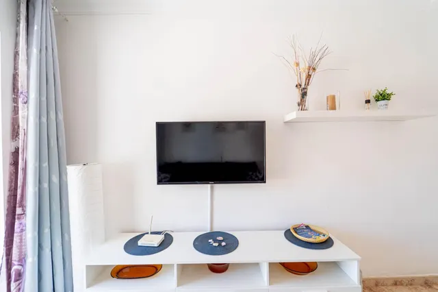 Acogedor apartamento con terraza y vistas al mar en el complejo Richmond — 14