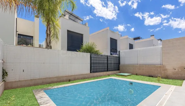 Moderna villa en PAU26, Orihuela Costa - foto 2