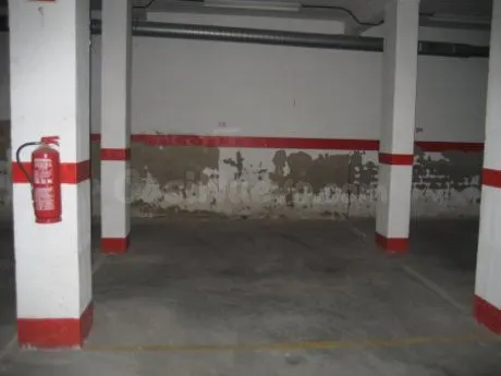 Parking 120m² en venta - Sevilla - foto 3