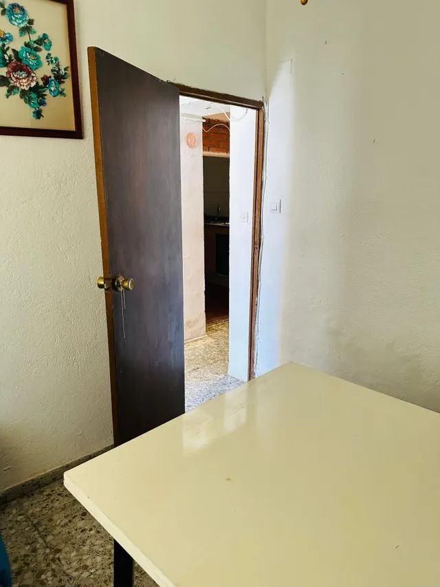 CASA PARA REFORMAR - ZONA MIRAFLORES — 16