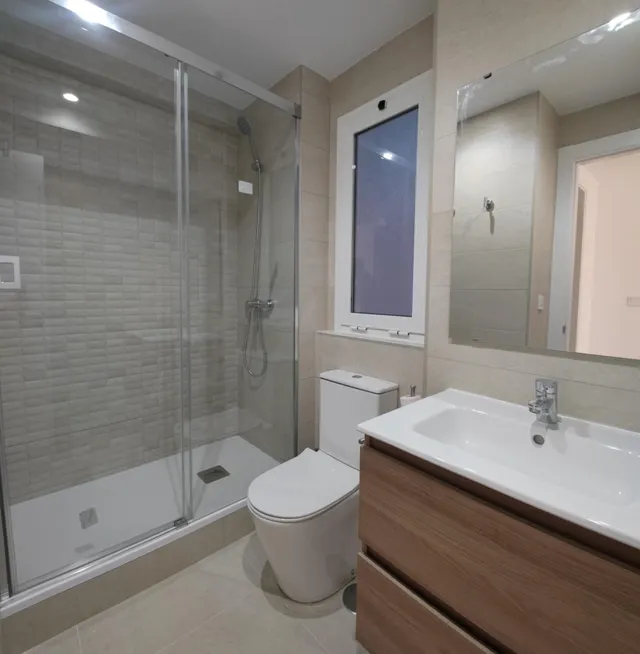 habitación EN PISO COMPARTIDO — 14