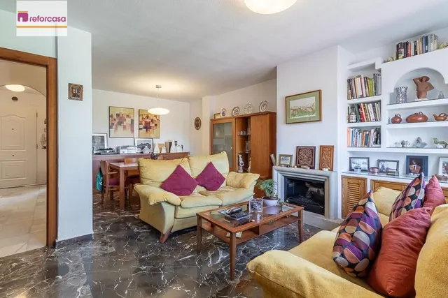 CASA PAREADA EN LA ZUBIA CON PISCINA, ZONA DE BARBACOA Y JARDÍN — 12