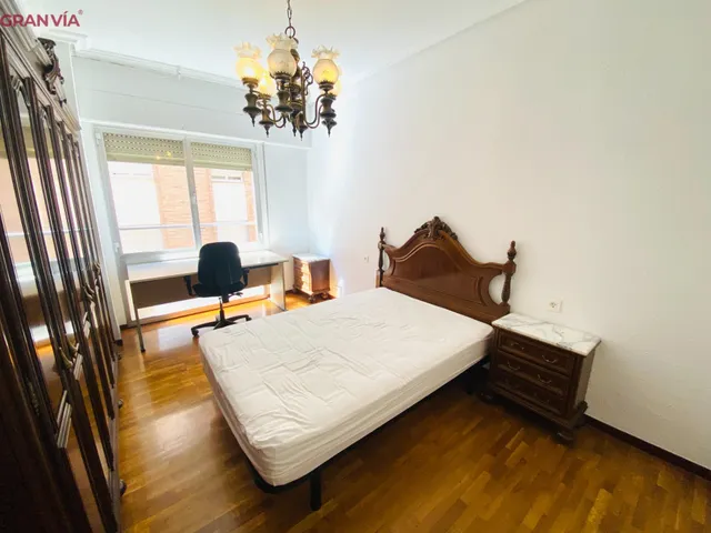 Piso en alquiler junto al Ayuntamiento — 7