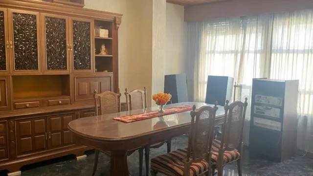 ESPACIOSA VIVIENDA EXTERIOR CON TERRAZA, BALCÓN Y GARAJE INCLUIDO. — 8