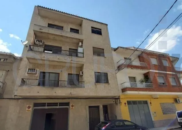 PISO EN VENTA ENGUERA (VALENCIA)