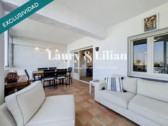 Apartamento de 3 dormitorios con piscina en el lago Sant Maurici — 25