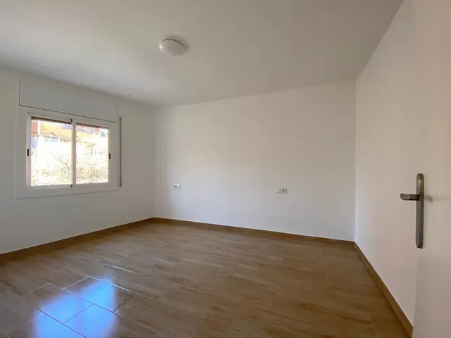 Edificio disponible Inversores — 7