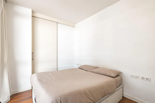 Piso en Venta Zona Francesc Macià — 23
