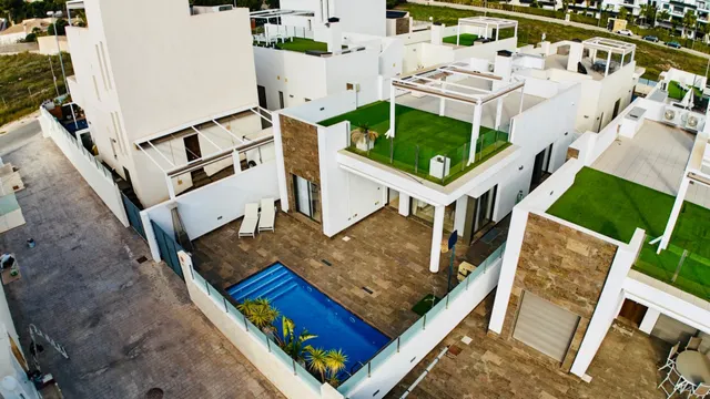 Villa 5 habitaciones 221m² en venta - Montezenia — 41