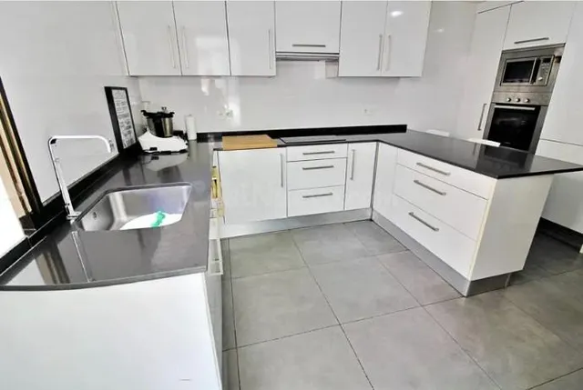 PRECIOSO PISO PARA VENDER EN ZONA CENTRO
