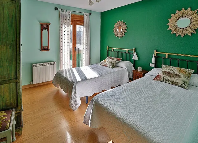 RESTAURANTE Y CASA RURAL EN VENTA O TRASPASO, LA SANTA ESPINA (VALLADOLID) — 28
