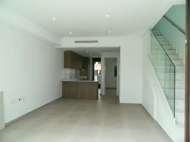 Modernas casas adosadas y pareadas en Pilar de la Horadada — 47