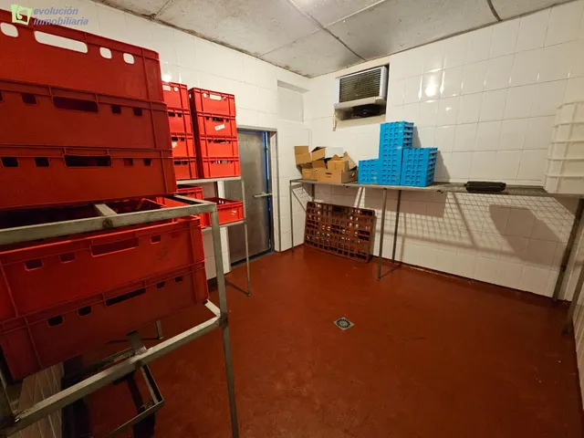 Se vende por jubilación: FABRICA DE EMBUTIDOS — 10