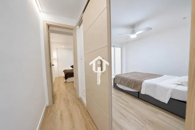 Entreplanta totalmente reformada con 2 patios en exclusiva en zona benalúa de Alicante — 34