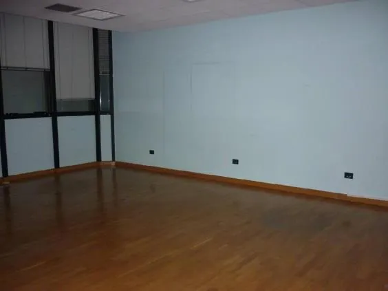 OFICINA EN ALQUILER EN EL CENTRO DE PONFERRADA — 2