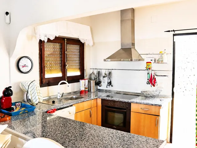 Villa Mediterránea en Calpe con vistas al mar, Peñón de Ifach y apartamento independiente — 10