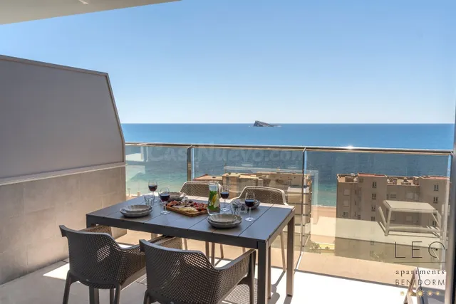 Piso 2 habitaciones 133m² en alquiler - Playa de Poniente - foto 2