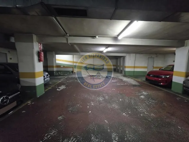PLAZA DE GARAJE AMPLIA PRÓXIMO A POVISA - foto 4