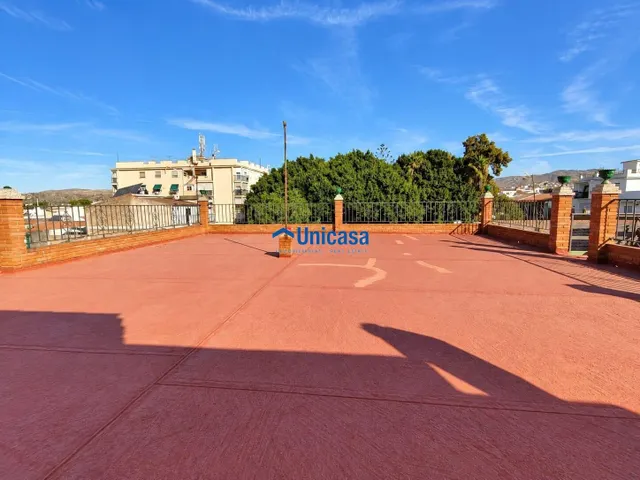 Planta alta · 123 m2 · 4 dormitorios · solárium de 60 m2 — 8