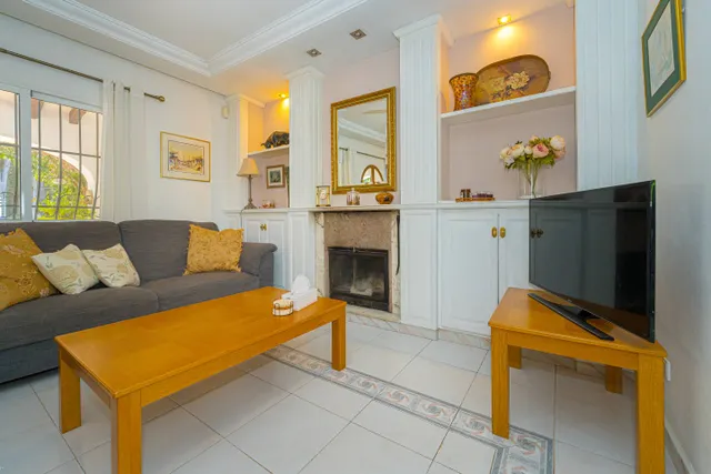 Villa Montgó. Villa tradicional en venta en las laderas del Montgó, entre Dénia y Jávea. — 8