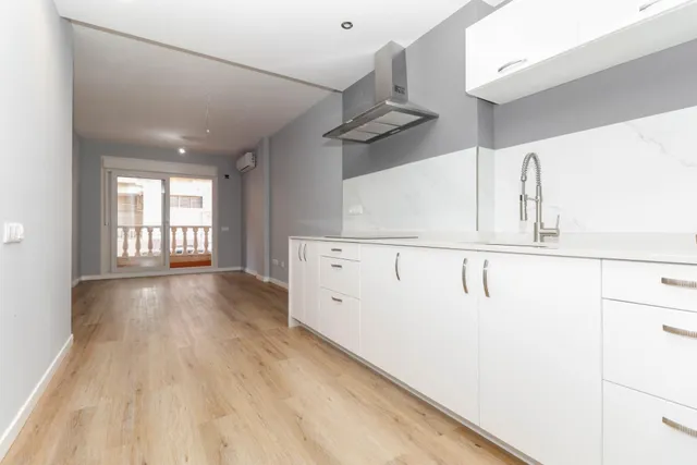 APARTAMENTO EN PLANTA BAJA A 100M DEL MAR — 2