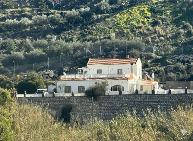 ¿QUIERES UN CLAMPING? vivienda, negocio y espacio creativo e - foto 4