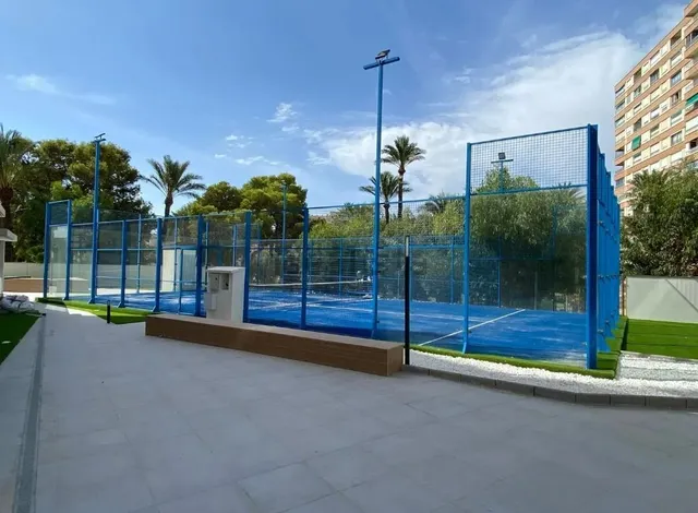 ALQUILER DE EXCELENTE VIVIENDA EN LA EXCLUSIVA ZONA DE PAU V / URBANIZACIÓN CON TODOS LOS SERVICIOS — 13