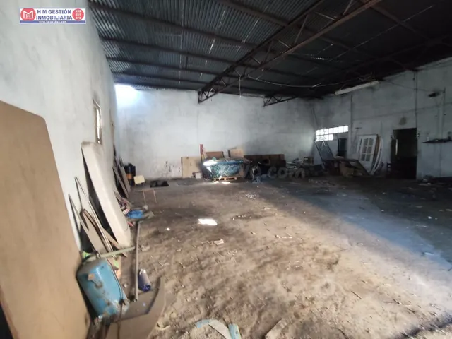 SE VENDE SOLAR DE 705 m2 EN ESQUINA CON 60 M2 DE FACHADA. - foto 2