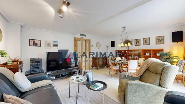 Chalet Adosado en el Campo de Golf de Alicante junto a Playa de San Juan — 22