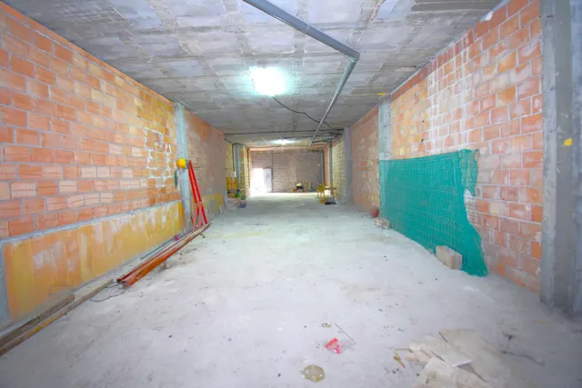 Local comercial  con posibilidad de vivienda  en  Muro — 6